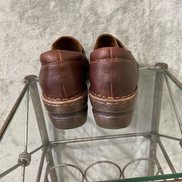 BOC Burnett Leather Clog shoe Women's Size 9 Brown Slip On - Picture 4 of 11